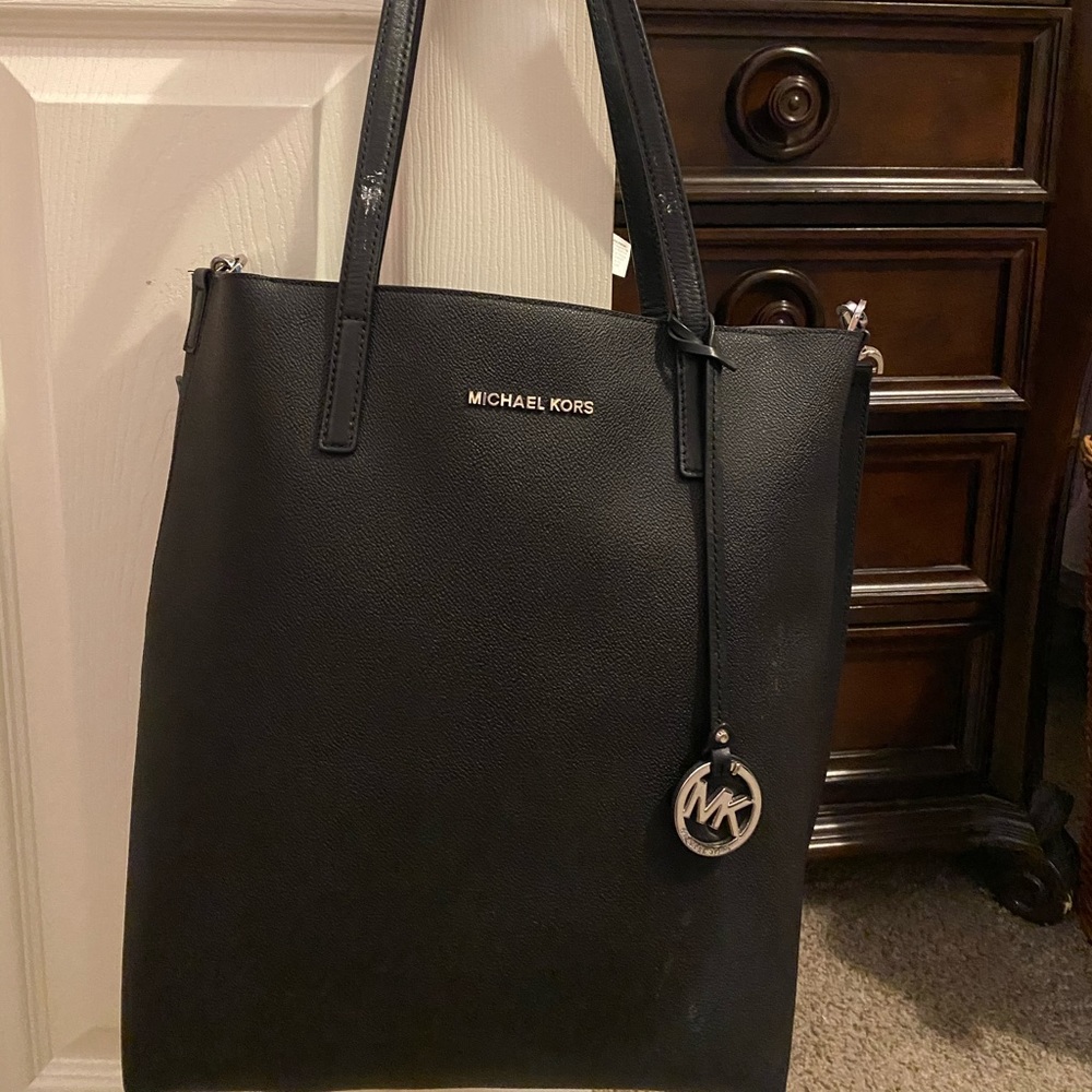 Michale Kors black bag